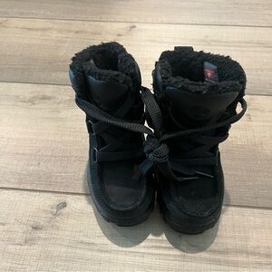 Timberland Black Zip Up combat Boots Suede Leather Primaloft 200grams Size 6